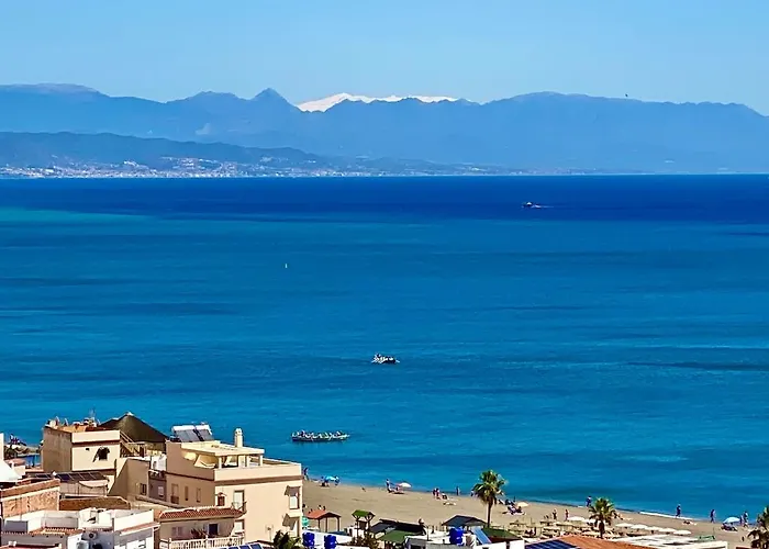 La Carihuela Terrace, Sea Views And Pool Apartment Torremolinos