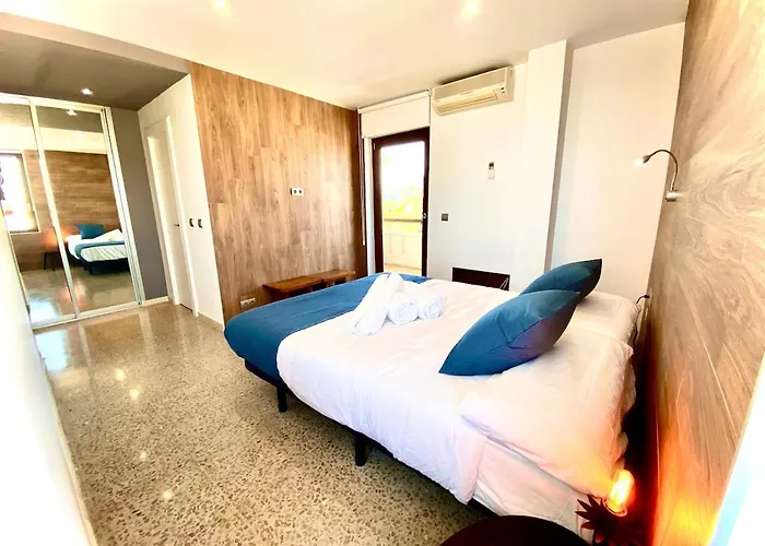 La Carihuela Terrace, Sea Views And Pool Apartment *