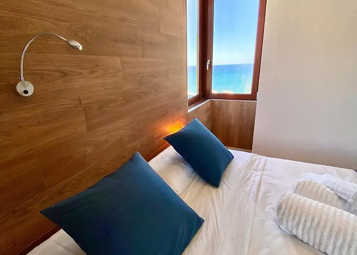 Apartment La Carihuela Terrace, Sea Views And Pool *