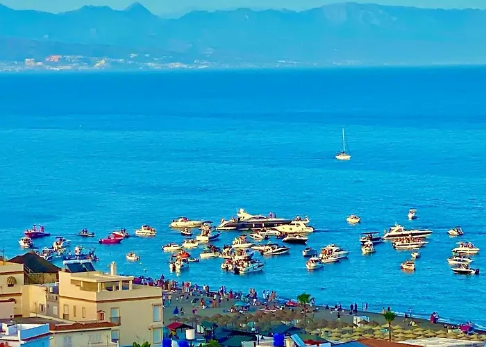 Apartment La Carihuela Terrace, Sea Views And Pool *