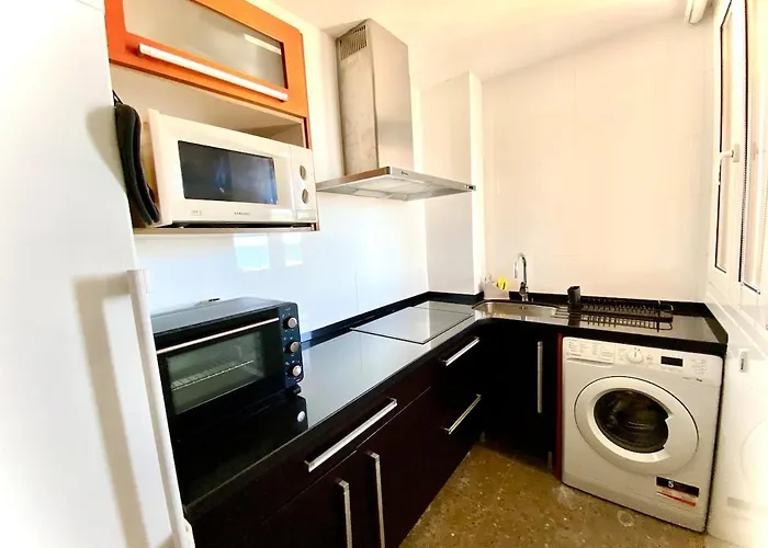 La Carihuela Terrace, Sea Views And Pool Apartment *