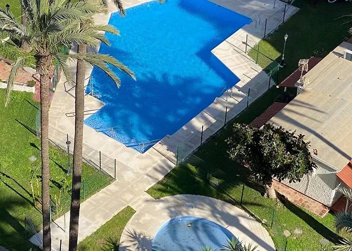 La Carihuela Terrace, Sea Views And Pool