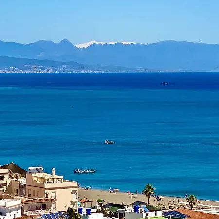 La Carihuela Terrace, Sea Views And Pool Apartment Torremolinos