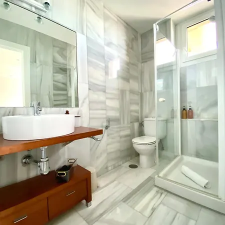 La Carihuela Terrace, Sea Views And Pool Apartment